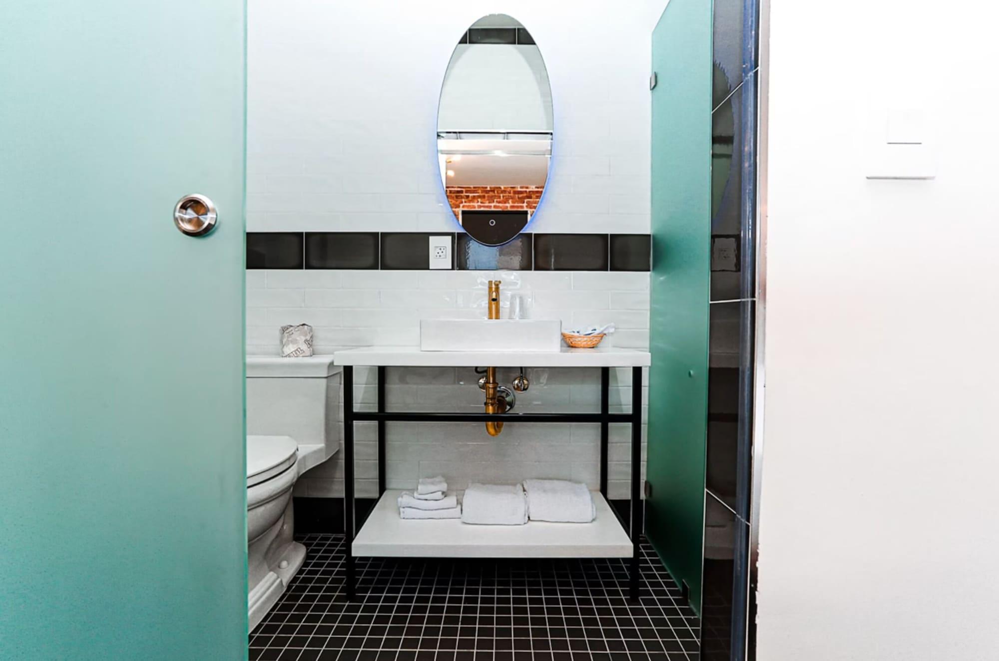 H By H Hospitality Hotel Los Angeles Luaran gambar